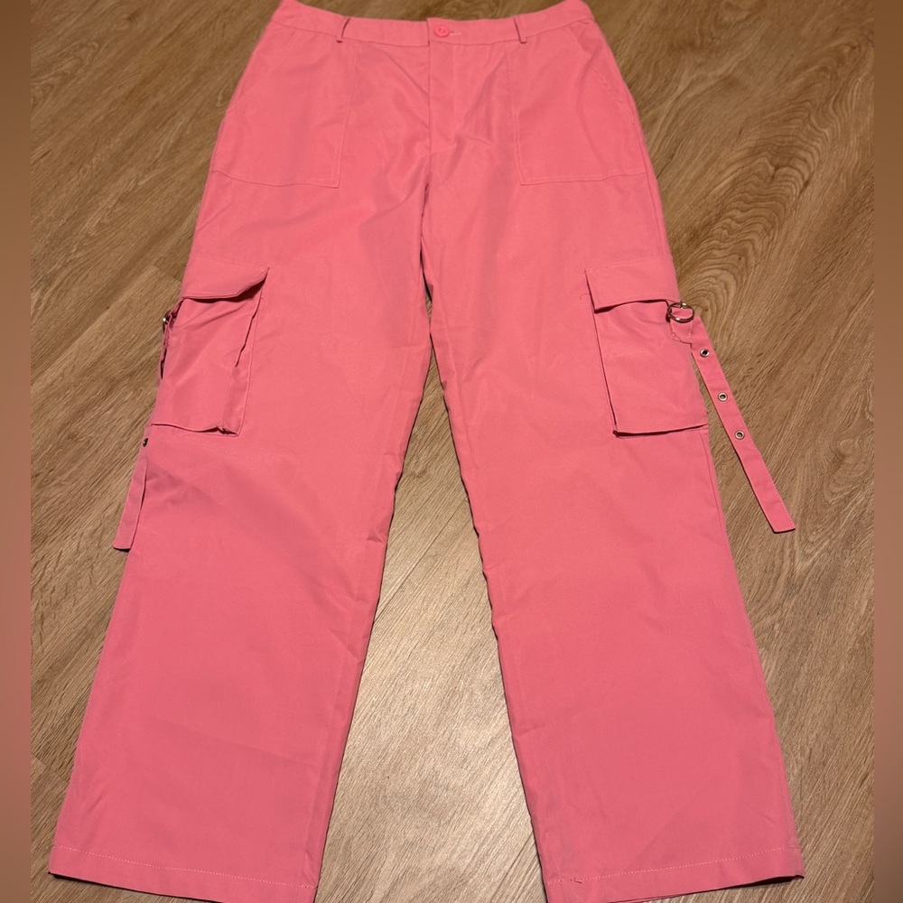 Stylish Bubblegum Pink Baggy Cargo Pants